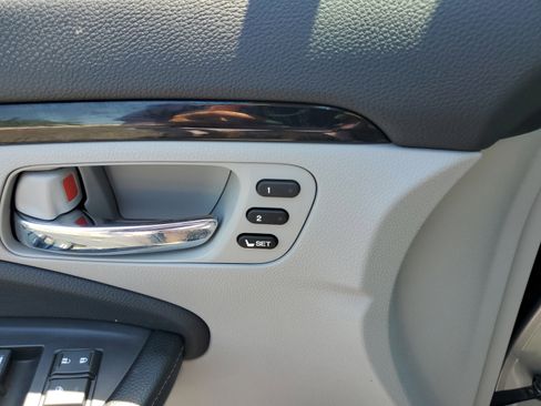 Used 2018 Honda Ridgeline RTL-E image 18