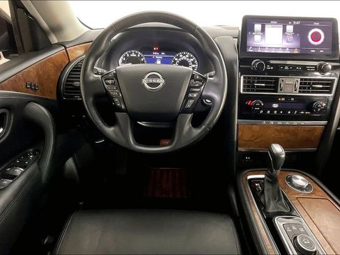 Used 2023 Nissan Armada SL w/ Captain's Chairs Package AWD/4WD image 6