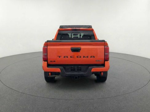 Used 2024 Toyota Tacoma TRD Sport w/ TRD Sport Premium Package image 8