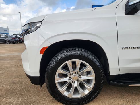 Certified 2024 Chevrolet Tahoe Premier image 9