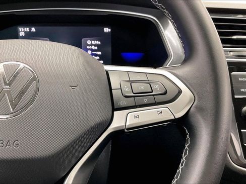 Used 2022 Volkswagen Tiguan S image 22