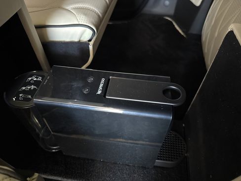 New 2025 Cadillac Escalade ESV Sport Platinum image 37