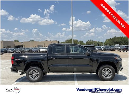 New 2026 Chevrolet Colorado LT w/ LT Convenience Package AWD/4WD image 3
