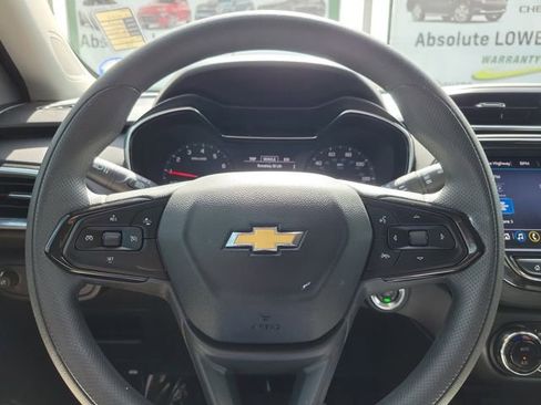 Used 2023 Chevrolet TrailBlazer LT w/ Convenience Package FWD image 20