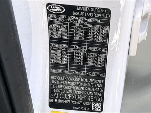 Used 2024 Land Rover Discovery Sport S image 35