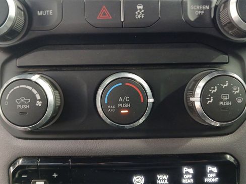 Used 2022 RAM 2500 Big Horn w/ Level A Equipment Group image 18