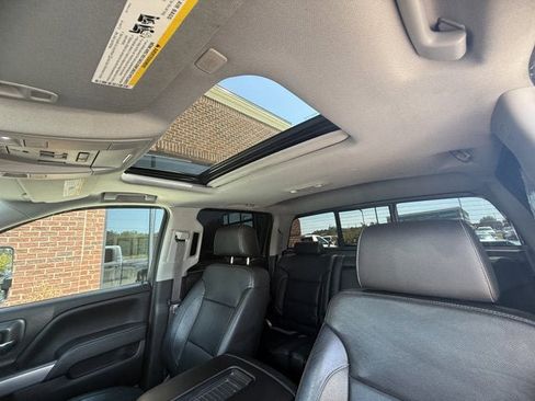 Used 2017 Chevrolet Silverado 1500 LTZ Z71 w/ Redline Edition image 20