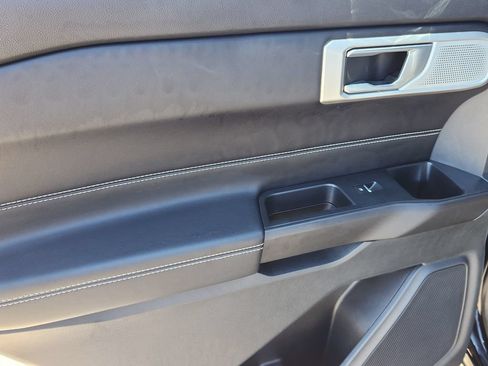 Used 2020 Ford Explorer ST w/ ST Street Pack AWD/4WD image 13