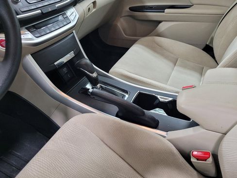 Used 2015 Honda Accord EX image 26