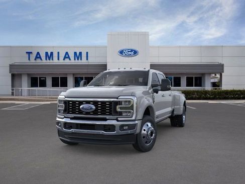 New 2026 Ford F450 Lariat w/ Lariat Ultimate Package AWD/4WD image 2