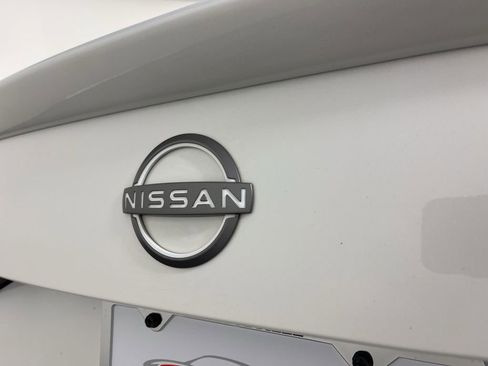 Used 2024 Nissan Versa SR w/ Trunk Package image 10