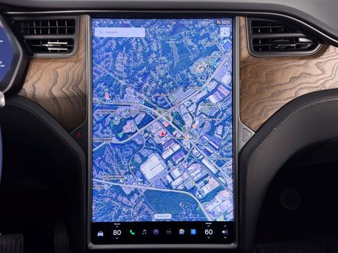 Used 2020 Tesla Model X Long Range image 23