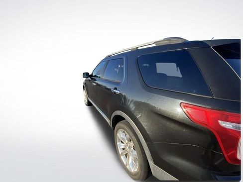 Used 2013 Ford Explorer Limited image 6