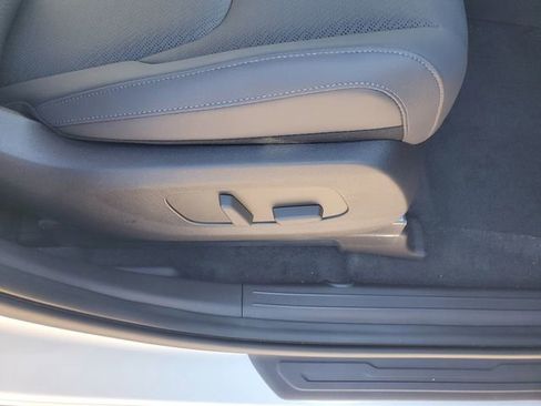 New 2026 Kia Carnival SX Prestige FWD image 34