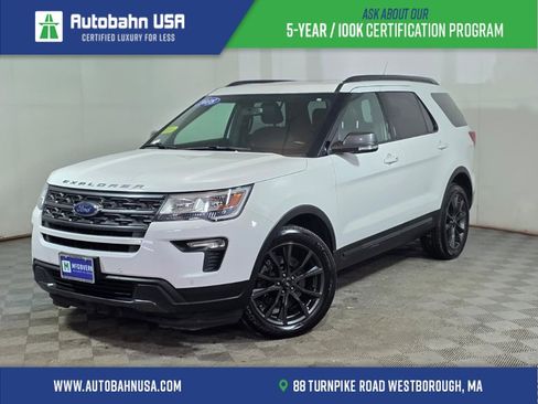 Used 2018 Ford Explorer XLT w/ Equipment Group 202A image 1