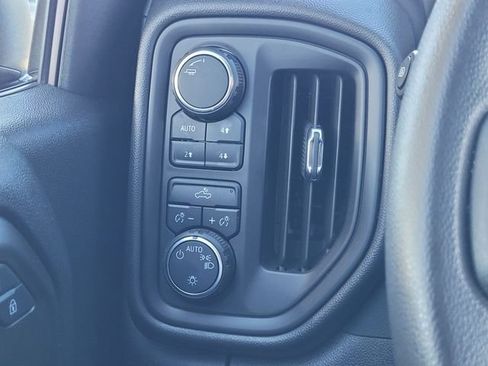 Used 2025 Chevrolet Silverado 1500 Custom Trail Boss w/ LPO, Dark Essentials Package AWD/4WD image 14