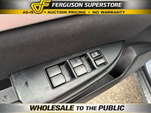 Used 2012 Subaru Outback 2.5i w/ Alloy Wheel Pkg AWD/4WD image 16
