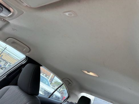 Used 2025 Toyota Corolla LE FWD image 29