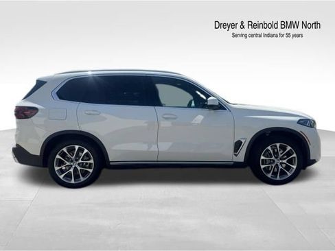 Used 2026 BMW X5 xDrive40i w/ Premium Package AWD/4WD image 8