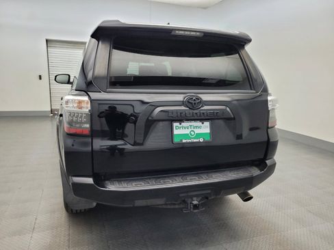 Used 2021 Toyota 4Runner SR5 Premium w/ Moonroof Package RWD image 6