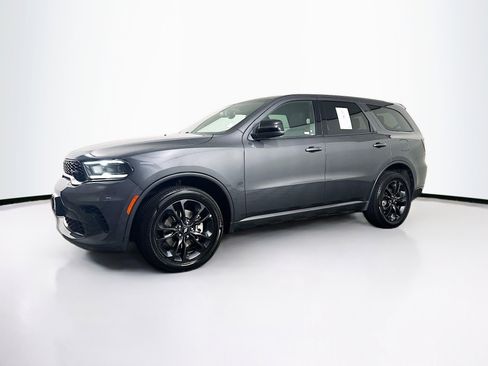 Used 2025 Dodge Durango GT AWD/4WD image 3