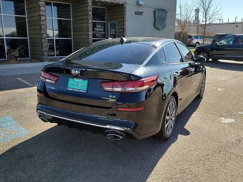 Used 2019 Kia Optima EX image 3