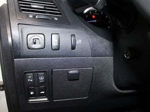 Used 2011 Lexus ES 350 FWD image 16