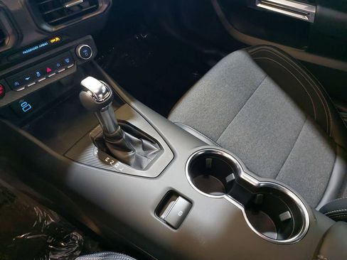 Used 2025 Ford Mustang Coupe RWD image 26