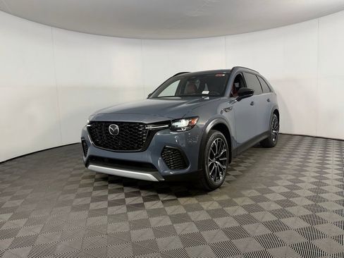 Used 2025 MAZDA CX-70 Plug-In Hybrid w/ Premium Plus AWD/4WD image 3