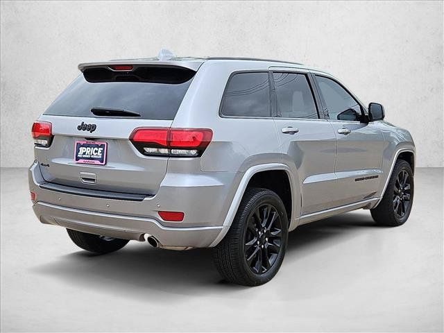 Used 2021 Jeep Grand Cherokee Laredo X AWD/4WD image 5