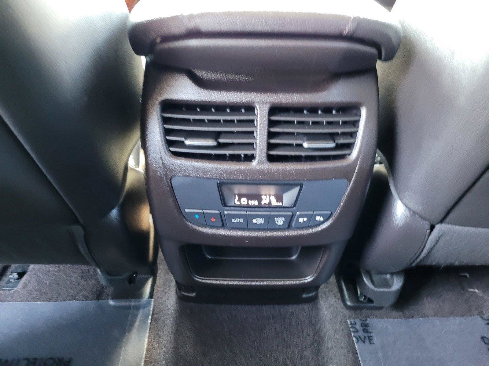 Used 2016 Acura MDX SH-AWD image 16