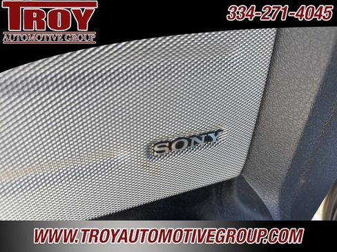 Used 2014 Ford F150 Lariat w/ Lariat Chrome Package image 21