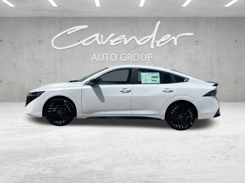 New 2026 Nissan Sentra SR image 13