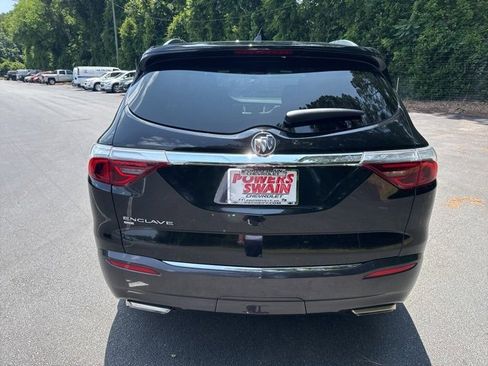 Certified 2024 Buick Enclave Premium image 4