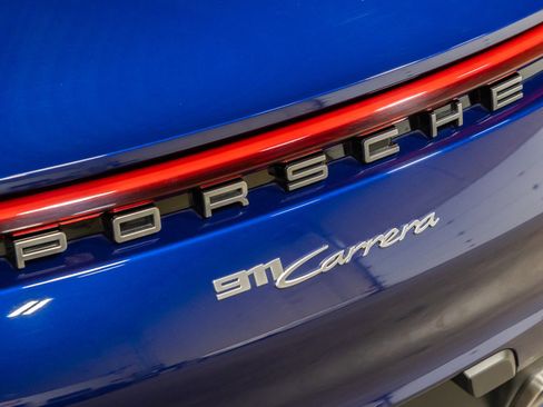 Used 2020 Porsche 911 Carrera w/ Premium Package image 23