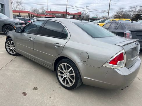 Used 2009 Ford Fusion SE image 4