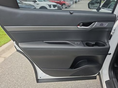Used 2023 Hyundai Palisade SEL AWD/4WD image 15