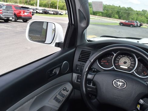 Used 2008 Toyota Tacoma 4x4 Double Cab image 19