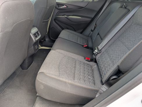 Used 2024 Chevrolet Equinox LT FWD image 28