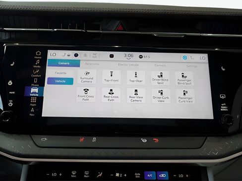 Used 2025 Jeep Wagoneer S Limited image 17