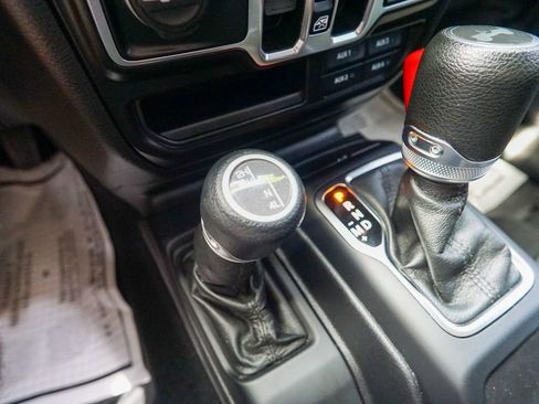 Used 2021 Jeep Wrangler Unlimited Sport AWD/4WD image 26