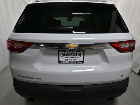 Used 2020 Chevrolet Traverse LT w/ LPO, Floor Liner Package image 4