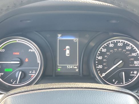 Certified 2022 Toyota Camry SE image 23