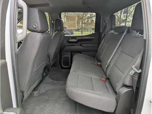 Used 2022 Chevrolet Silverado 1500 RST w/ Z71 Off-Road Package AWD/4WD image 65