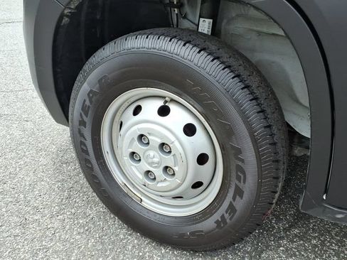 Used 2023 RAM ProMaster 2500 FWD image 8