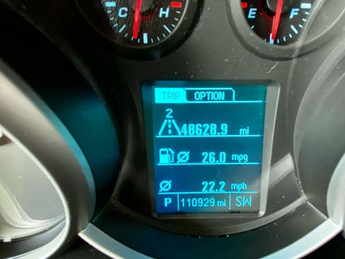 Used 2014 Chevrolet Cruze LS FWD image 28
