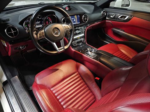 Used 2013 Mercedes-Benz SL 550 image 20
