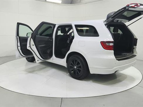 Used 2025 Dodge Durango GT image 11