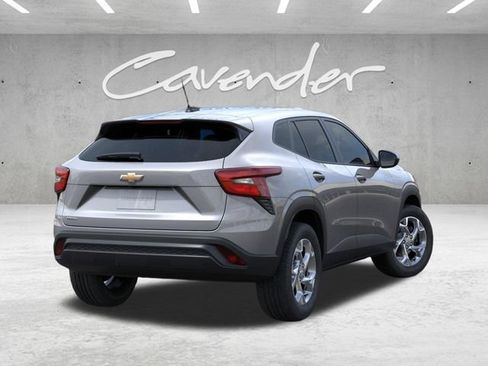 New 2026 Chevrolet Trax LS FWD image 4