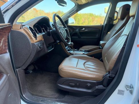Used 2017 Buick Enclave Leather image 20